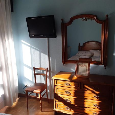 Apartamento Branavalera Pola de Lena Zimmer foto